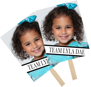 2 UM Classic Fan Wavers